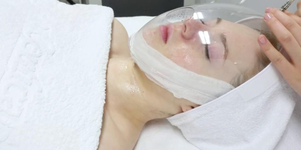 Advanced Oxygen Facial in Islamabad for Glow