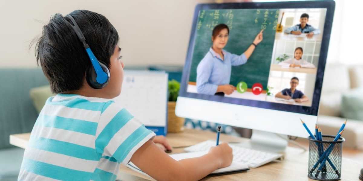 A Complete Guide to Understanding Online Classes for Students