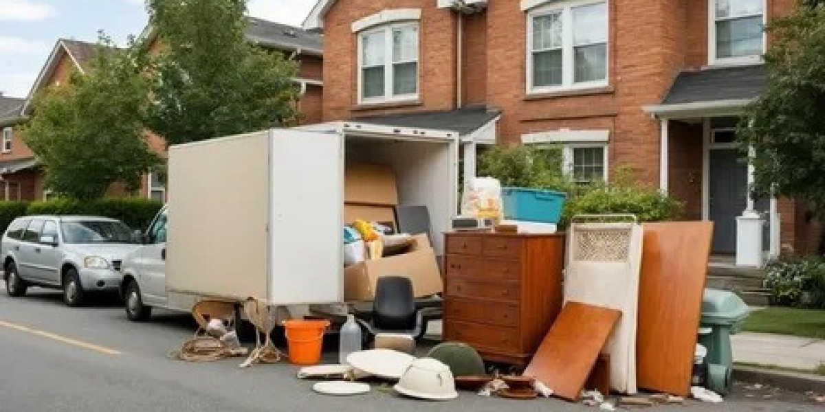 Preparing for a Move: Why Junk Removal Should Be Part of Your Relocation Plan