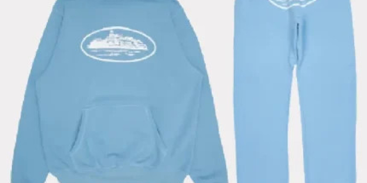 Corteiz Alcatraz Ensemble Set – Bleu Bébé: A Fresh Take on Modern Streetwear