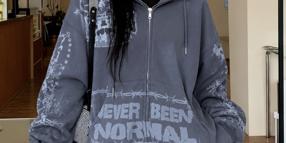 Retrovert Hoodie: Streetwear Style With Everyday Comfort in the United States